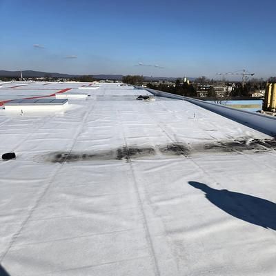 <b>Názov stavby: DOAS Senec<br />Lokalita:  Senec<br />Rok:  2024<br />Realizácia:</b>  realizácia strešného plášťa